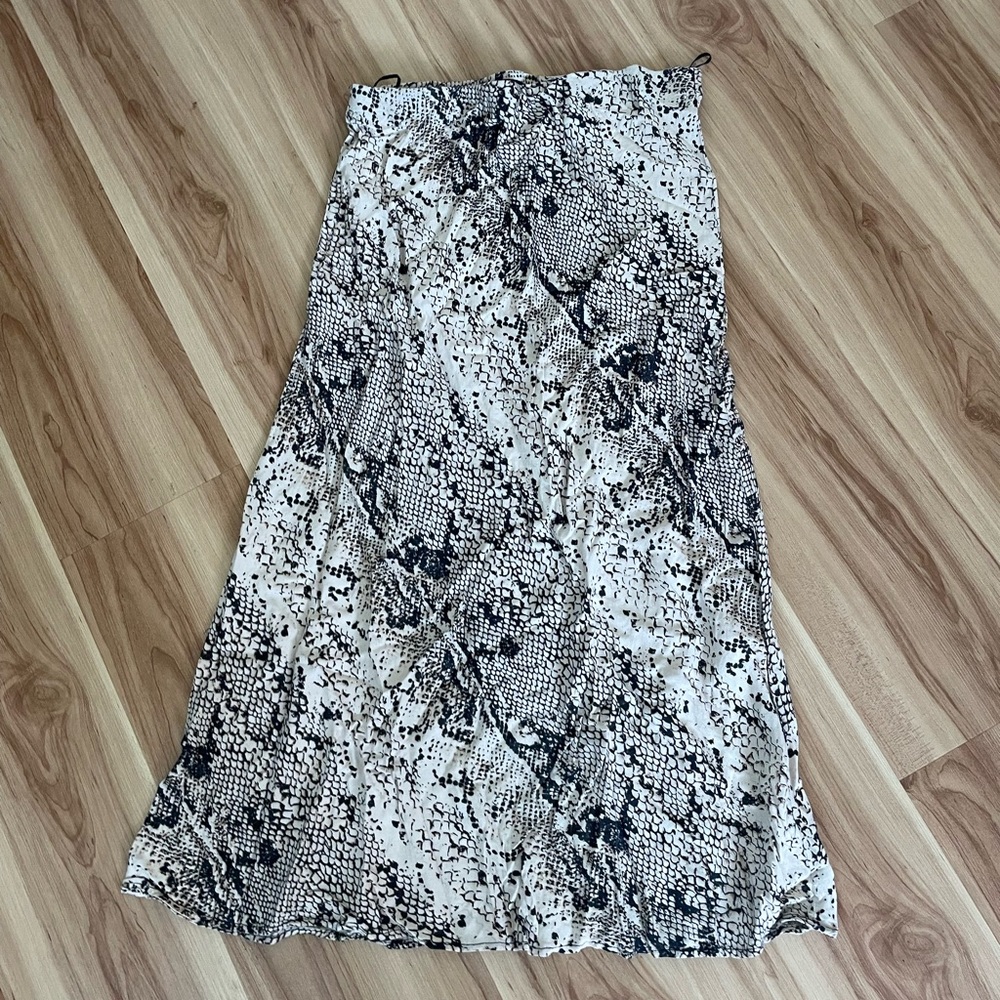 Animal print maxi skirt